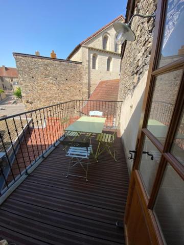 La Mansarde De L Abbaye Apartment Cluny Exterior photo