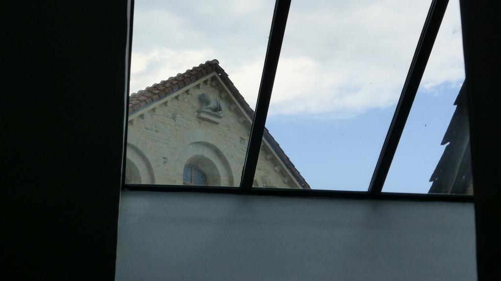 La Mansarde De L Abbaye Apartment Cluny Room photo